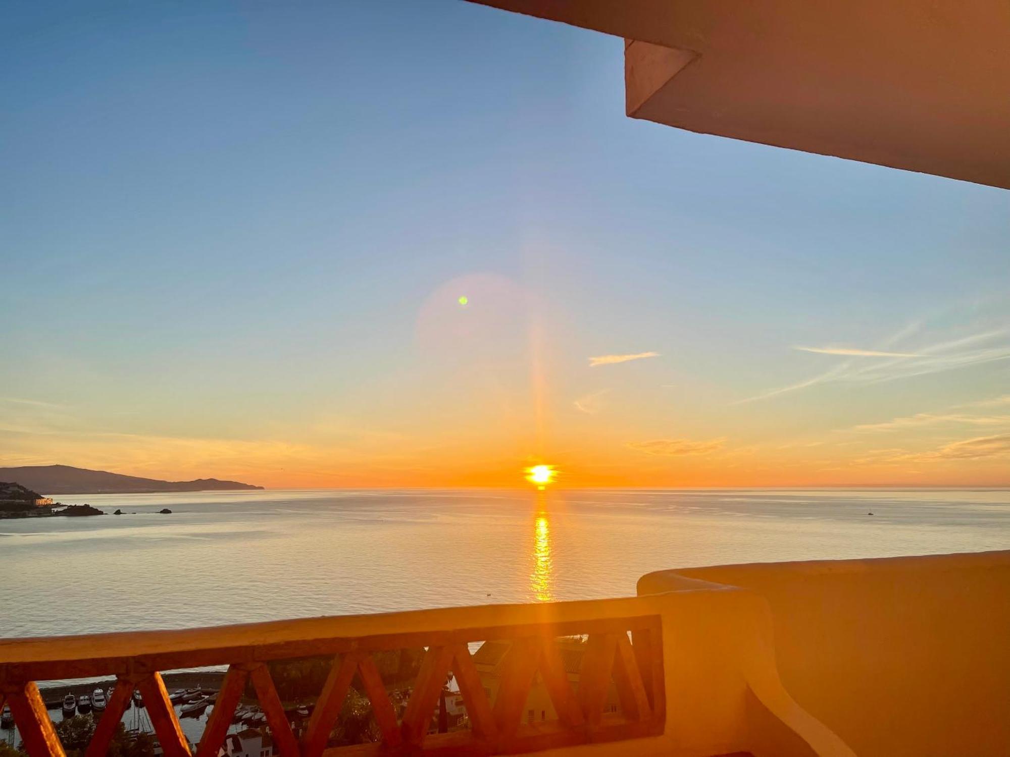 Marina sunrise, preciosas vistas al mar en una casa deliciosa La Herradura  Exterior foto